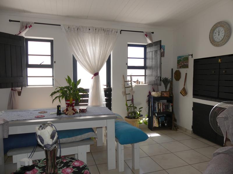 2 Bedroom Property for Sale in Britannia Bay Western Cape